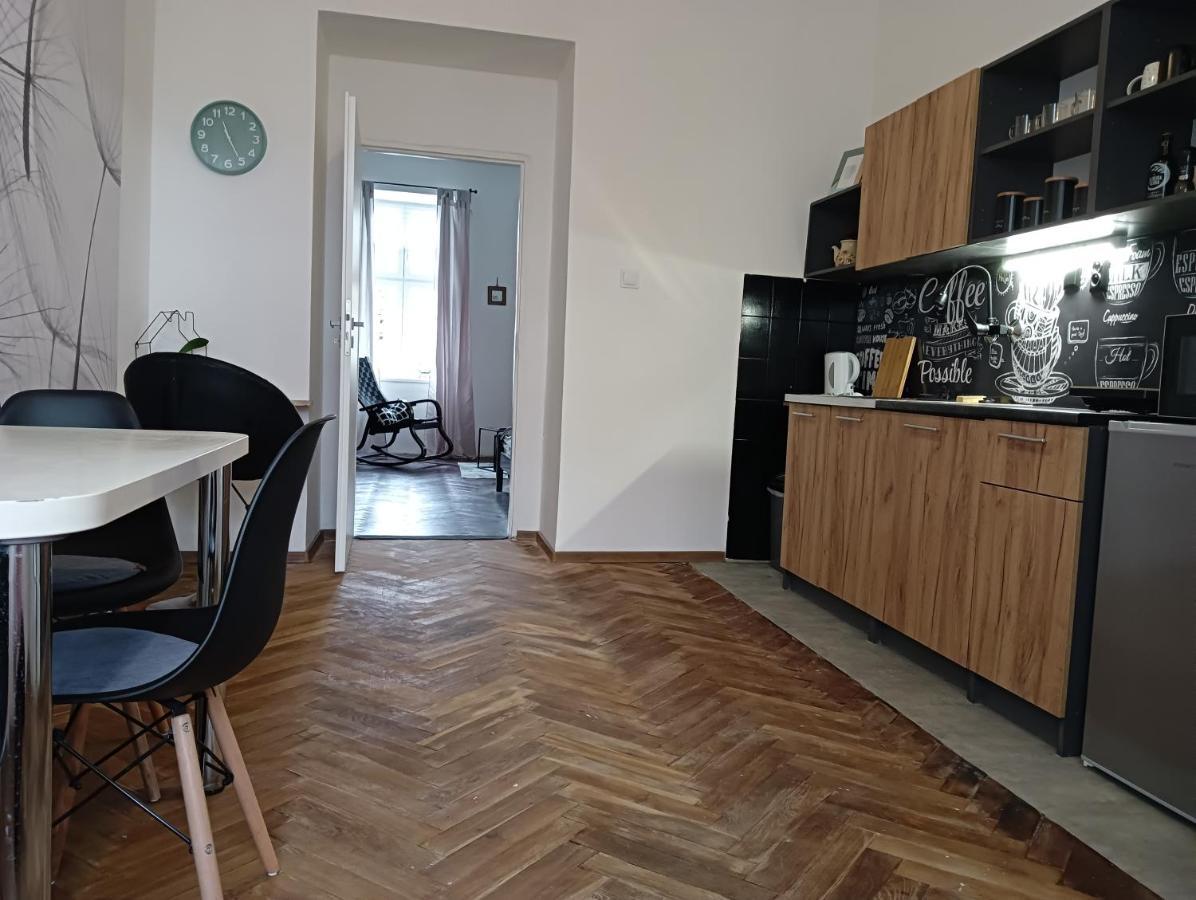 Apartman Hybesova2 Brno Buitenkant foto